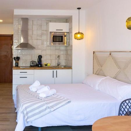 Apartment Carihuela Beach Malaga Torremolinos Extérieur photo