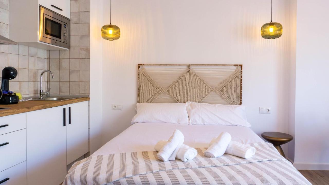 Apartment Carihuela Beach Malaga Torremolinos Extérieur photo