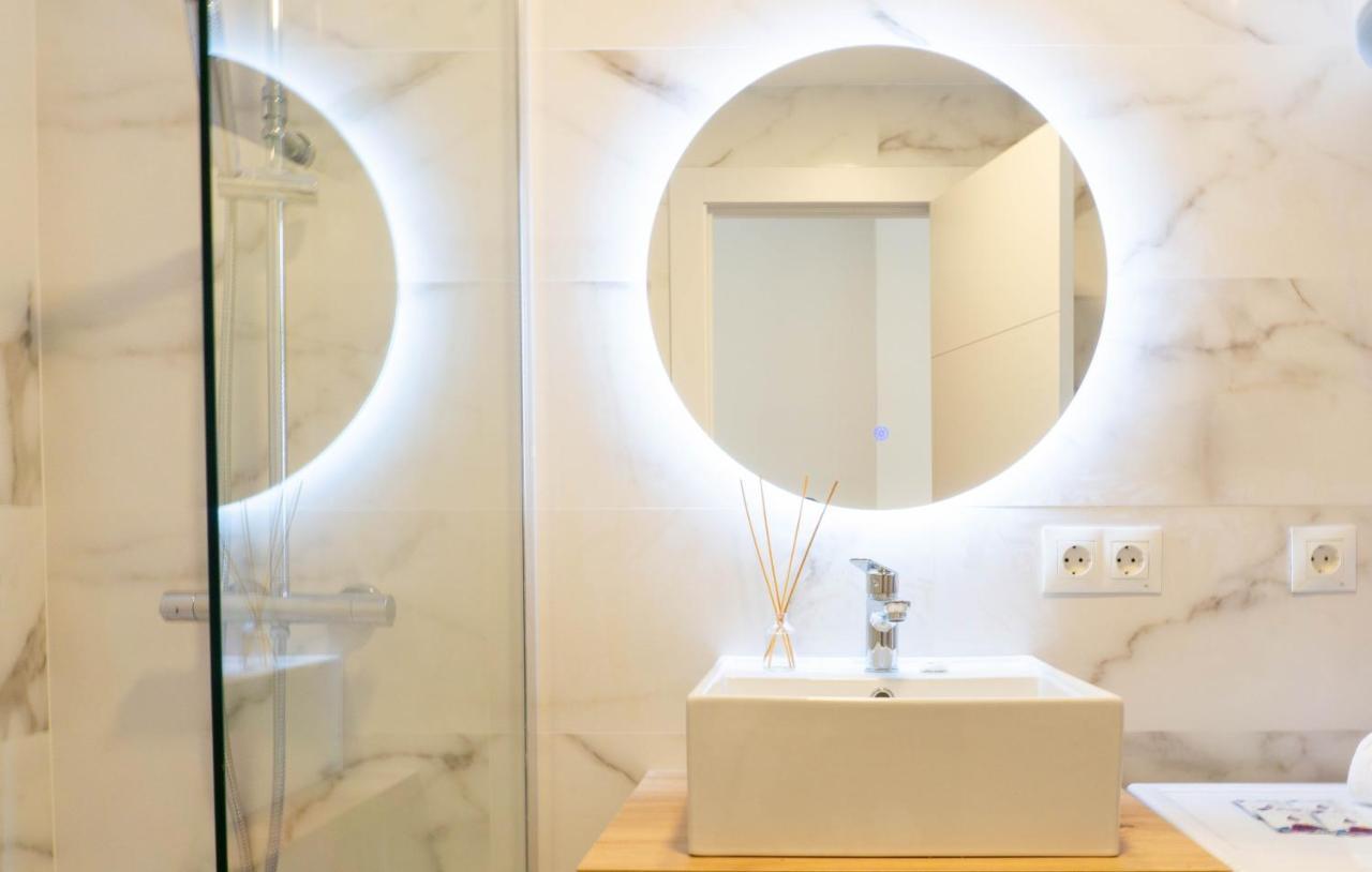 Apartment Carihuela Beach Malaga Torremolinos Extérieur photo